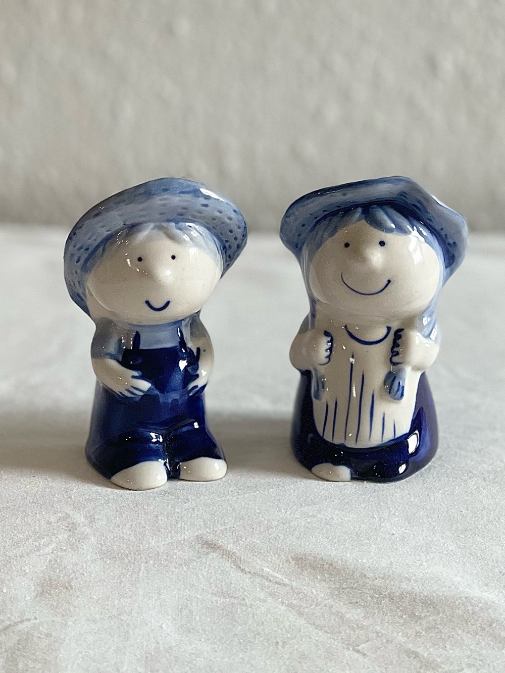 Vintage Blue Salt & Pepper Shaker Ceramic Boy and Girl Figurine Set